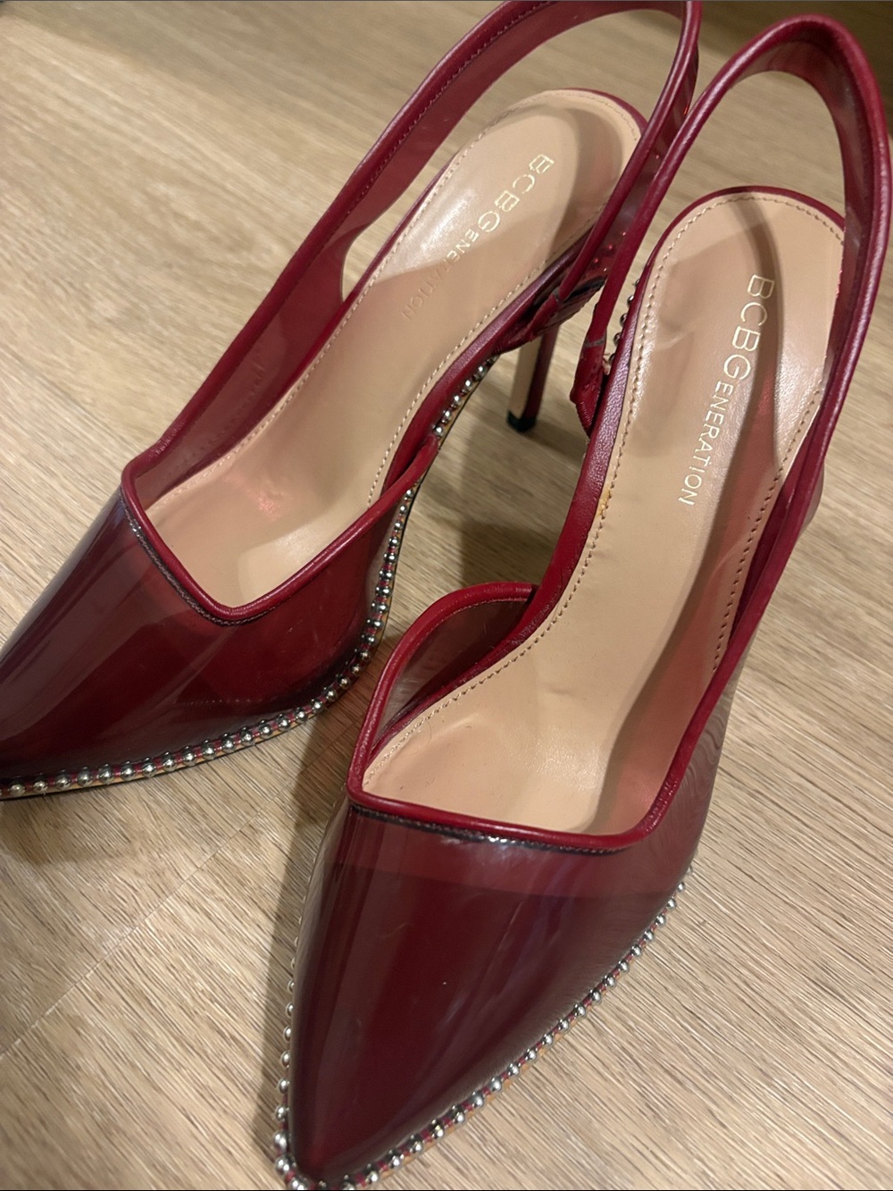 BCBGeneration Burgundy Patent Pointed Slingback Heels with Stud Trim y2k